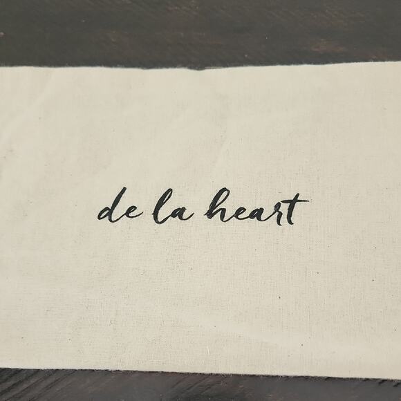 DE LA HEART The Body Tool Wood Lymphatic Massage Natural Material Drawstring Bag - Picture 4 of 7